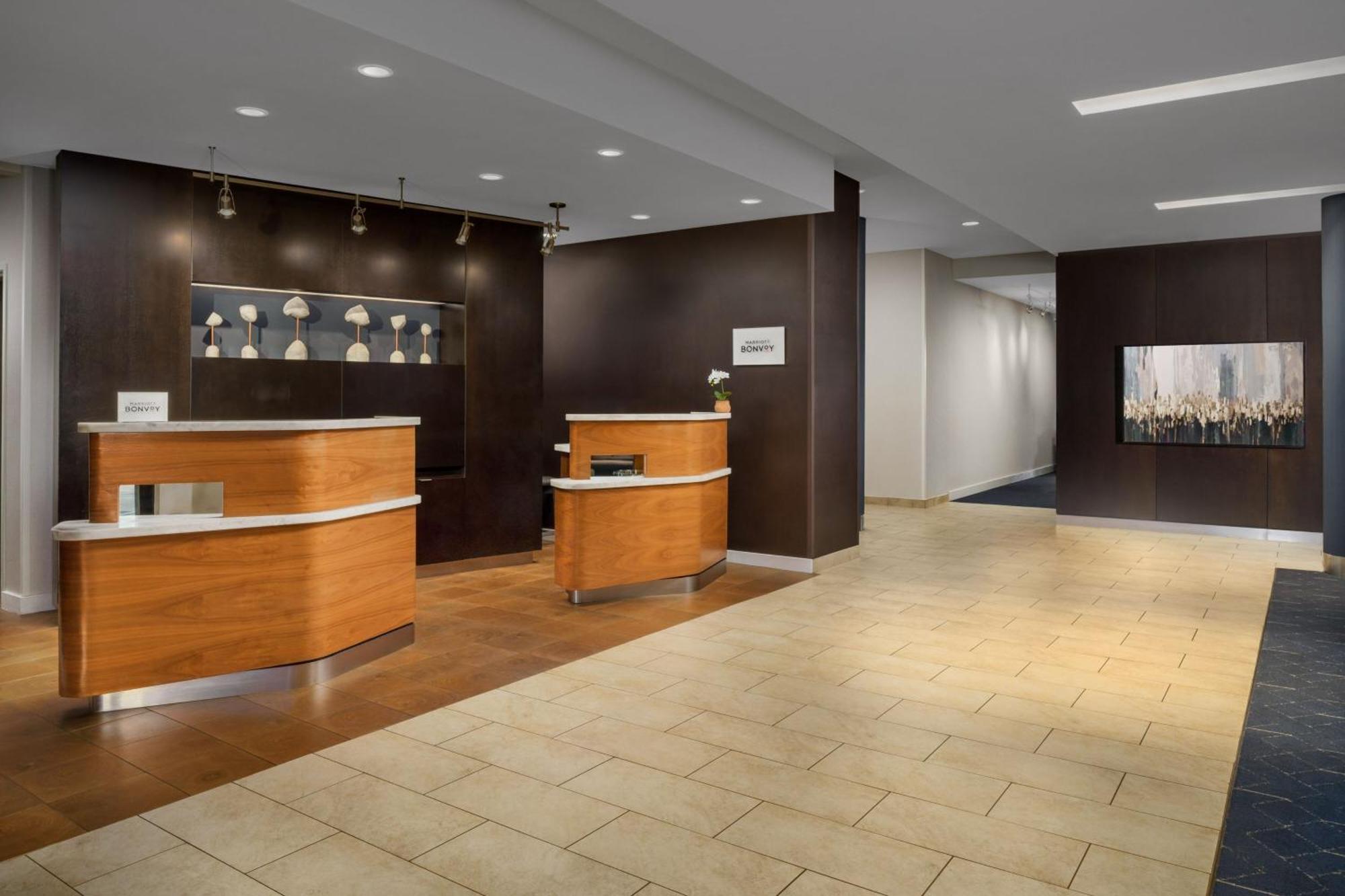 Courtyard By Marriott Phoenix Mesa Gateway Airport Exterior photo